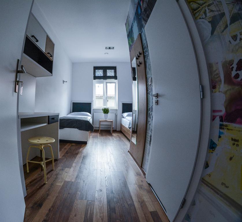 Mariacka 13 Wygodne Spanie Katowice Buitenkant foto